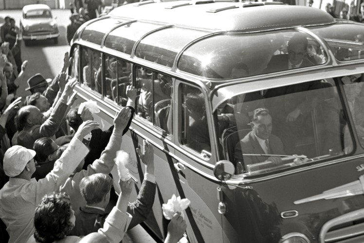 06-02_ Departure of ZF employees to Brazil