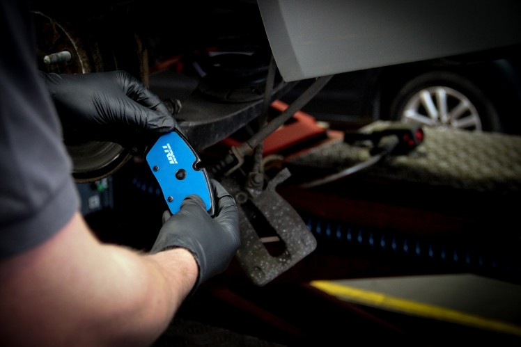 “Electric Blue”电动车刹车片