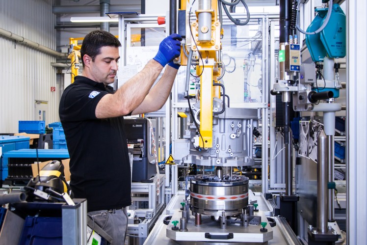 ZF-Chef Scheider: Wir werden noch mehr in die Zukunft investieren 