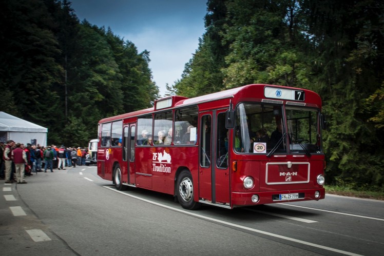 Used again: MAN SL 200 from ZF to shuttle visitors between the races.