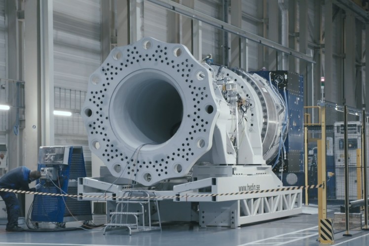 Vestas and ZF Wind Power Launch First Serially Produced EnVentus Powertrain