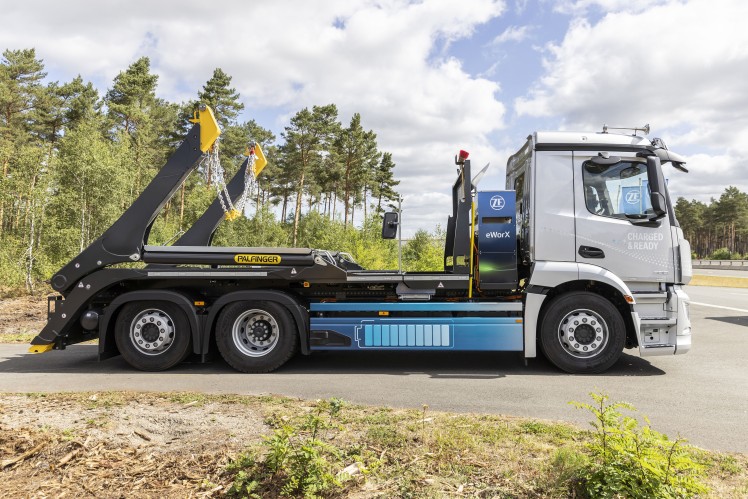 eWorX, ZF’s electrified Commercial Vehicle Power Take-Off (PTO) system