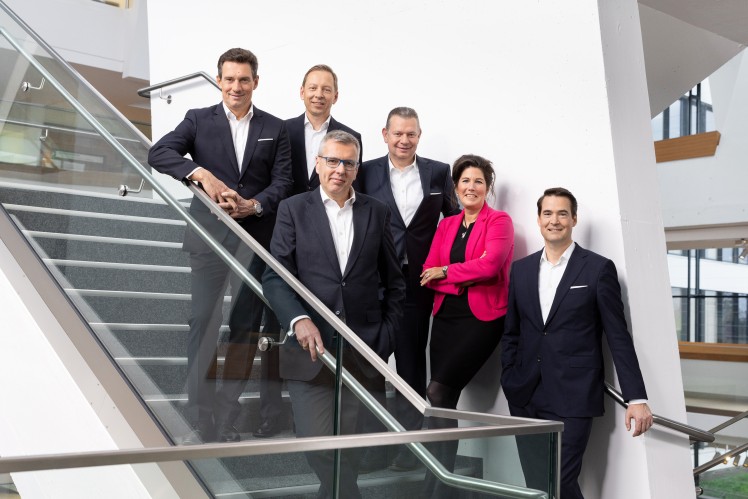 ZF Kicks Off 2023 With New Executive Management Team 