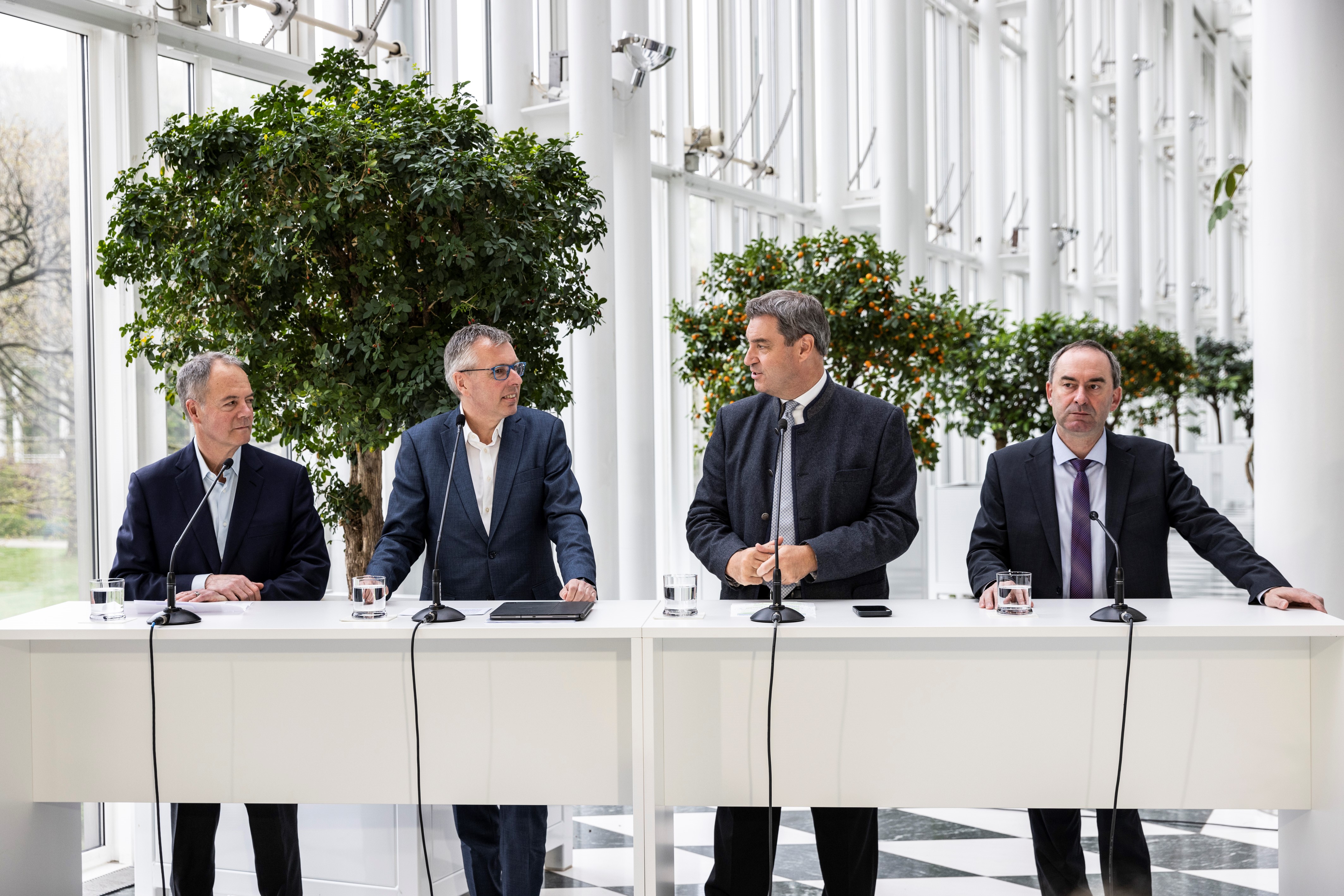 ウルフスピードとZF、シリコンカーバイド半導体技術の最適化を目指し