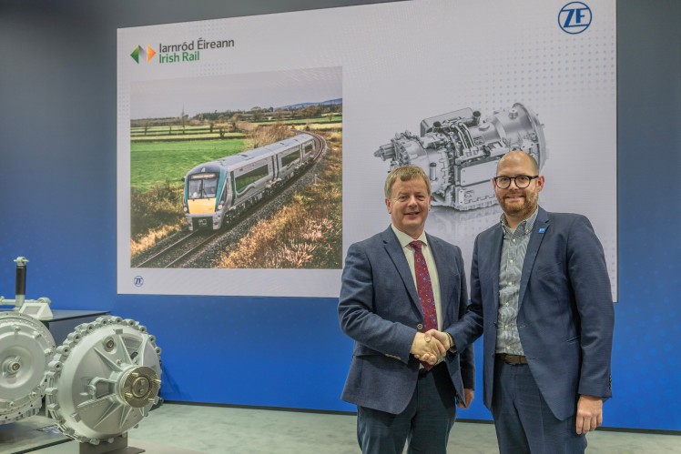 Neue Getriebe für den Fuhrpark: ZF und Irish Rail erweitern Repowering-Partnerschaft