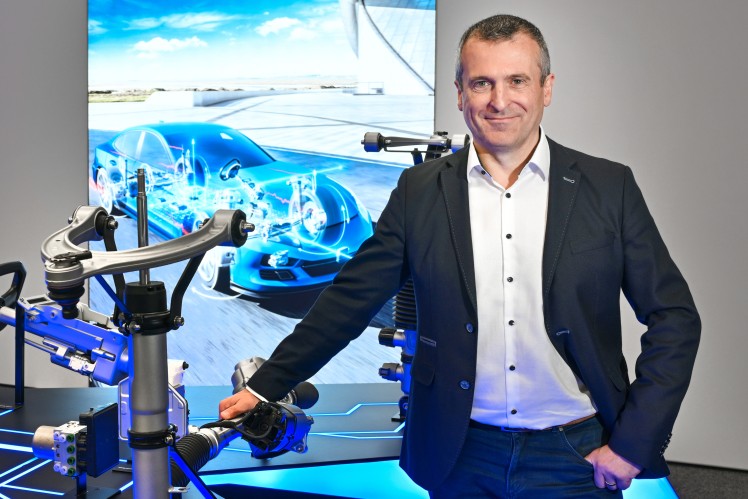 采埃孚集团底盘解决方案事业部研发负责人菲利普・加斯尼尔