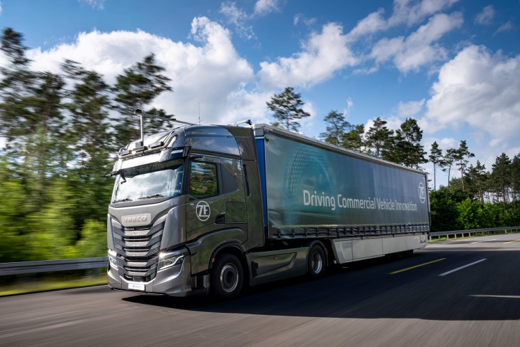 Automation with Scalable 360° Safety for Trucks and Trailers
