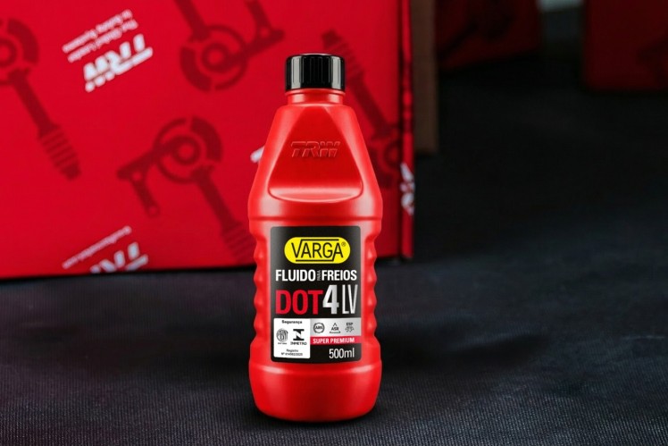 ZF Aftermarket lança fluido para freio super premium DOT 4LV TRW