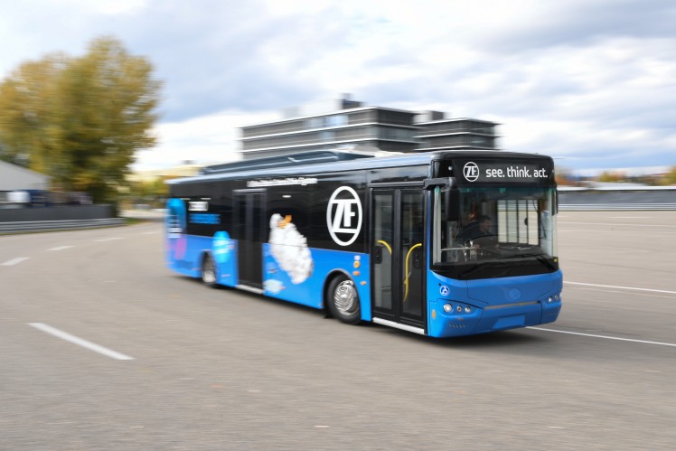 City bus with electric drive