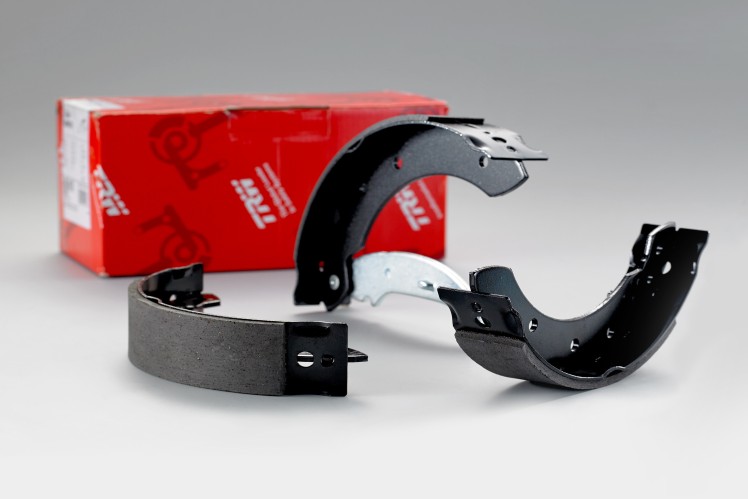 TRW brake shoes in new design