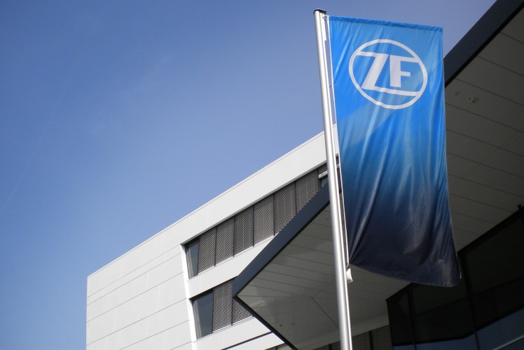 ZF inaugura novo centro de tecnologia para inteligência artificial e cibersegurança